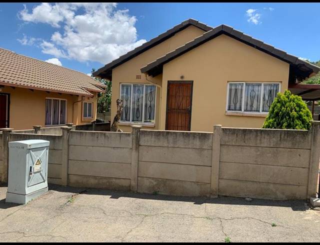 2 BEDROOM HOUSE FOR SALE IN NATURENA